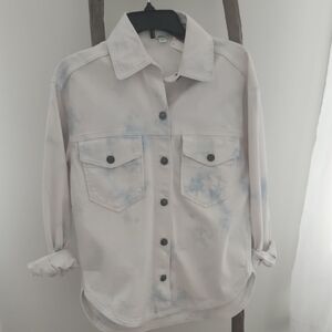 White and Blue Tie-Dye Button-Up Shirt